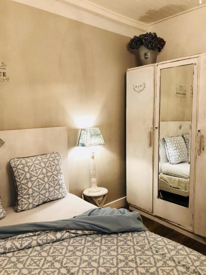 Chambre D'Hote Equestre Au Petit Bonheur Chateldon Exterior photo